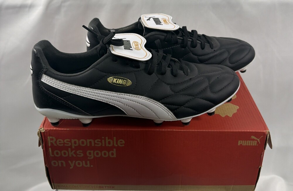 PUMA Men’s 9.5  King Top Firm/Artificial Ground Men’s Soccer Cleats